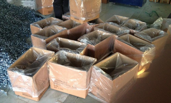 4.5mmx65mm переплетенные винты толя металла хвостовика электрические гальванизированные