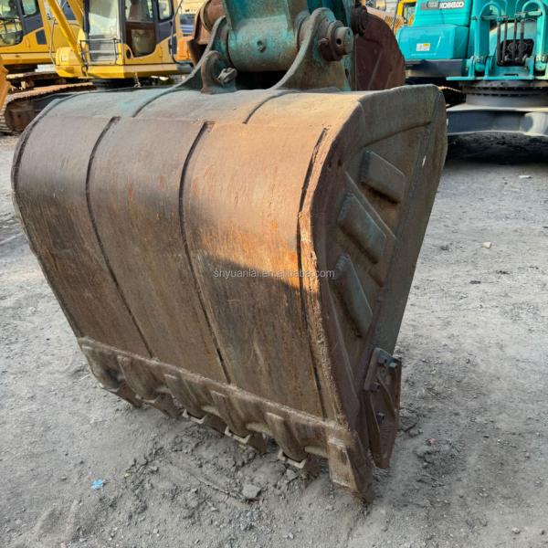 Excavateur Kobelco SK260 d'occasion avec conception en acier doux et puissance globale élevée