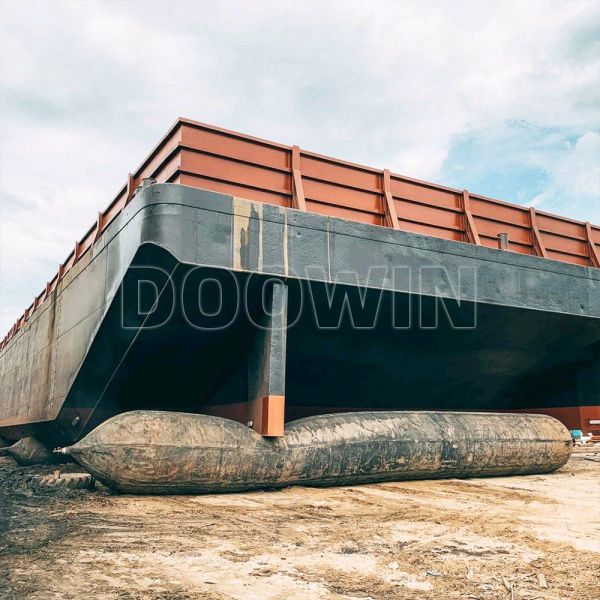 Heavy Duty Ship Launching Marine Rubber Airbags ISO 14409 Compliant