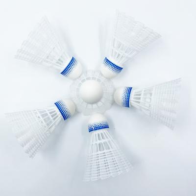 Nylon Leaf Badminton Plastic Shuttlecock With PEA Cork Head