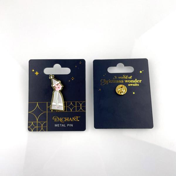 2D / 3D Enamel Pin Badge Es una adición perfecta a la colección