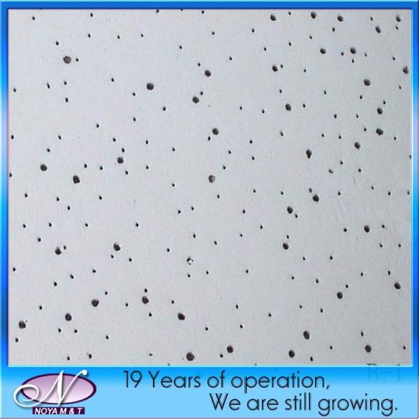 Tableau acoustique d'absorption sonore en laine minérale pour solution d'isolation acoustique de plafond de bureau