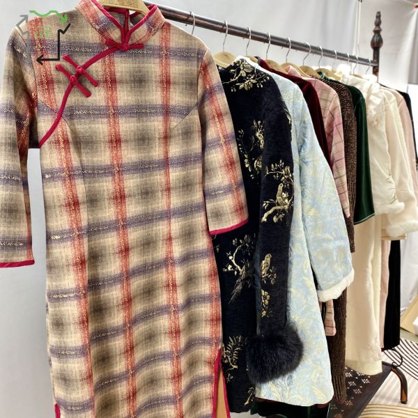Traditional Style Used Winter Clothing Thick Cheongsam Elegant Vintage Clothes