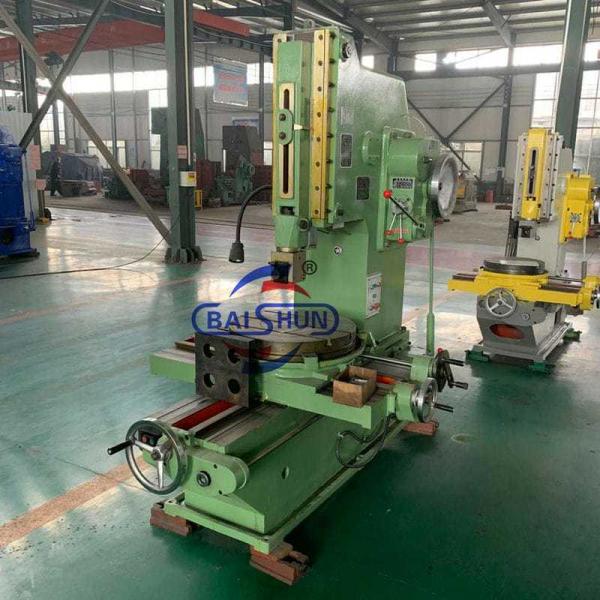B5032 Metal Slotting Machine 320mm Max Length PLC Control