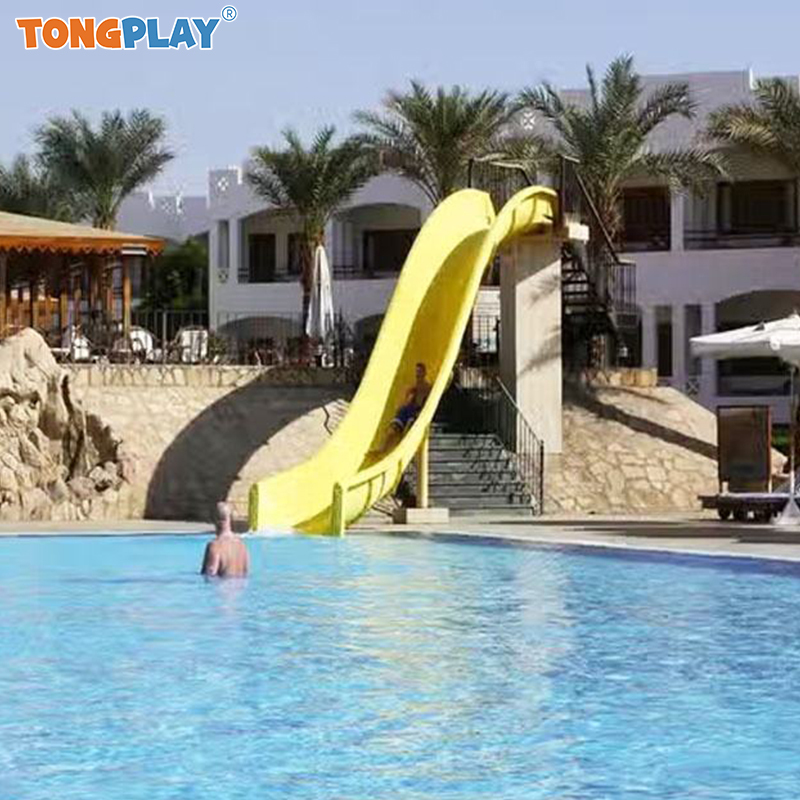 Customized Color Eco-friendly Spiral Water Slide with Max Capacity >500kg for Water Parks and Pools
