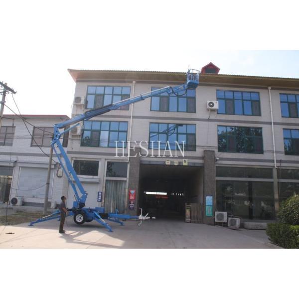 Подъем заграждения подъема заграждения подъема подъема заграждения воздушных работ буксируемого гидравлическим установленный трейлером