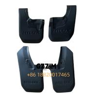 Parties extérieures de voitures en plastique Garde-boue noire pour voitures GR Flap de boue pour Rocco