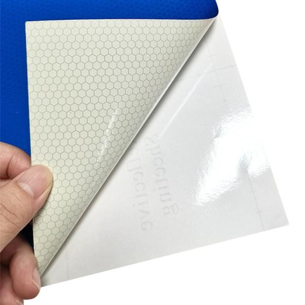 Фильмы из виниловых листов с высокой интенсивностью отражения для дорожных знаков