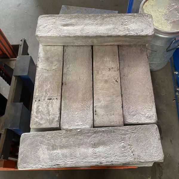 Pureza pura de los lingotes 99,95% del magnesio para la acería y las fundiciones