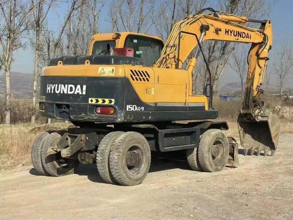 Good Running Condition Used Wheel Excavator Hyundai 150-9 220LC-9s 210-9 215-7 60-7 300LC-9s