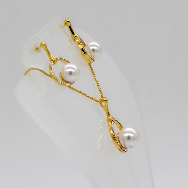 Trendy Simple design pearl Necklace pendant Earrings Rhinestone Jewelry Set 18K Gold Plate