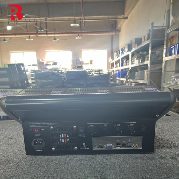 Professional Stage Console Quartz DMX512 Five-System Free Switching Manufacturers