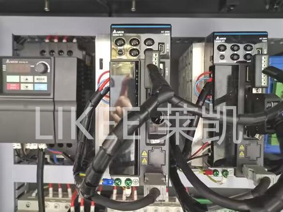 LKWD-450 House Aluminum Foil Baking Paper Cling Film Rewinding Automatic Machine
