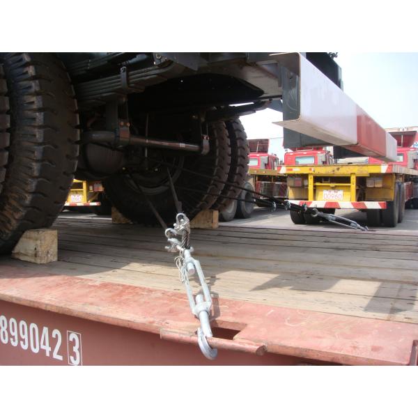 Sinotruk howo heavy duty loading mining dump truck for big rocks in wet mining road