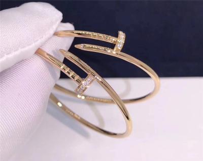 C nail Earrings 18k gold  white gold yellow gold rose gold bracelet  Jewelry factory in Shenzhen, China