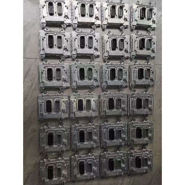 Original WEICHAI Engine Computer Board ECU Electronic Control Module 612640080460 0281020410 for SINOTRUK HOWO STR Trucks
