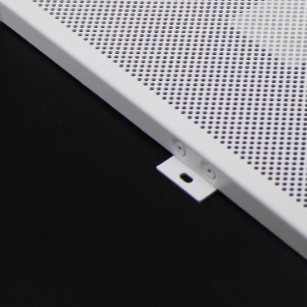 2.5mm 3.0mm Aluminum Veneer Indoor Outdoor Perforated Aluminum Panel