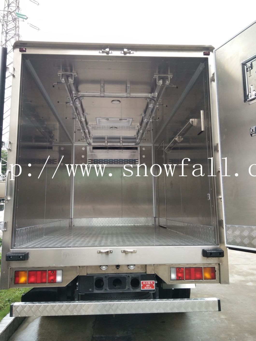 Customized Frp Meat Rail Truck Box With Manual Transmission High Intensity
