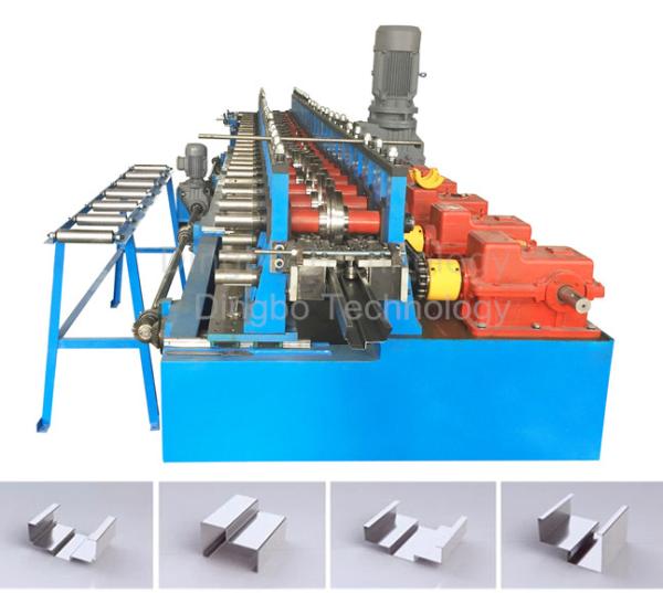 1.6MM galvanizam o rolo hidráulico de aço do quadro de porta que forma a máquina