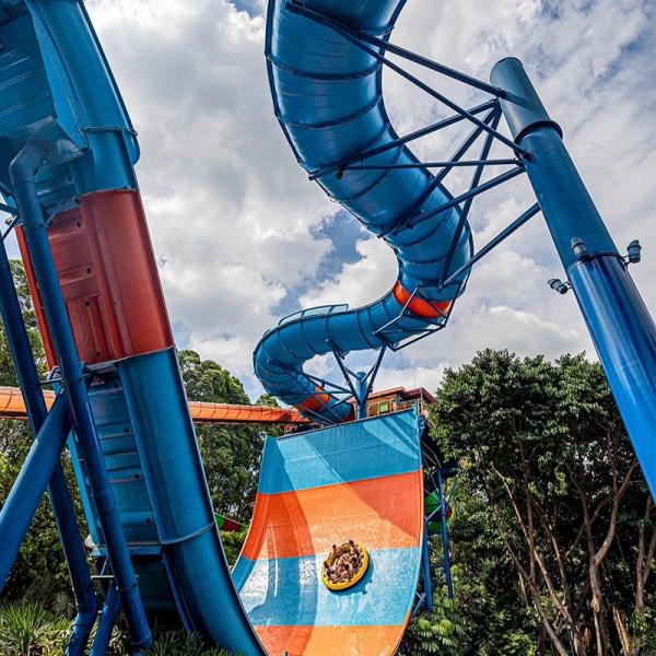 Water Playground Exciting Pool Slide Curve Water Slide Outdoor Park Games Water Floating Entertainment