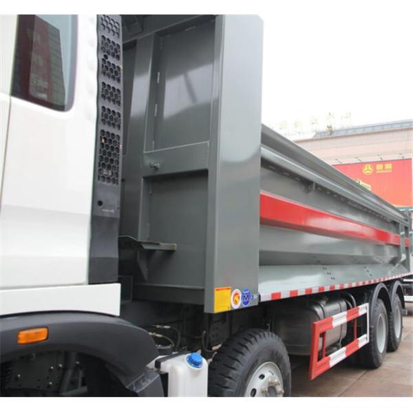 Sinotruk Howo Heavy Duty Dump Truck 8x4 , 12 Wheel Dump Truck ZZ3317N386G