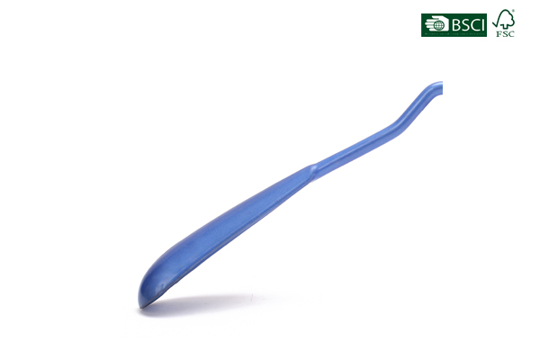 Betterall Durable Widen Shoulder Blue Color Coated Steel PVC Metal Coat Hanger