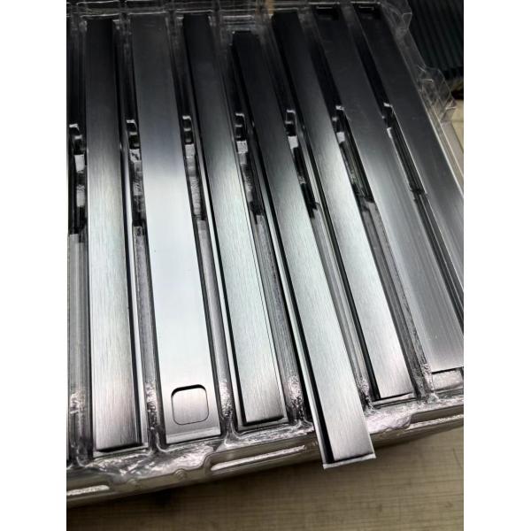 Grade 6063 Aluminum Fabrication Services Cut CNC Drilled Brushed Anodized Products