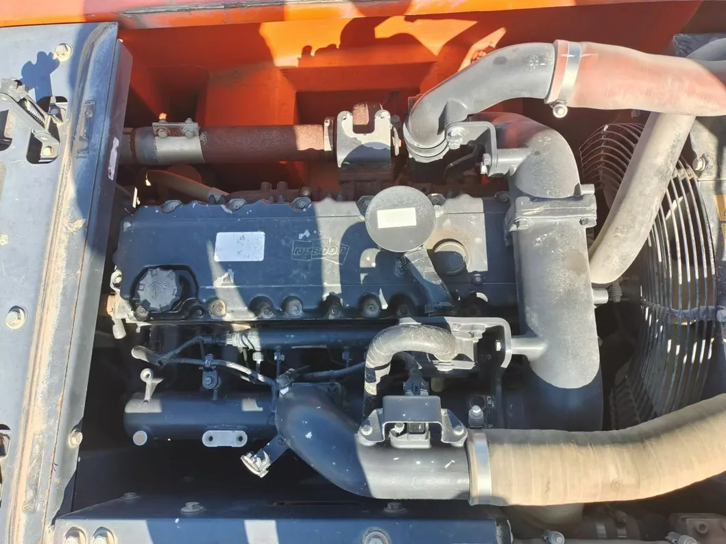 Used Doosan Excavator High Quality Used Doosan Dx150W Wheel Excavator Doosan Dx150W Dh150W Original Second Hand Crawler Excavator Dx140W