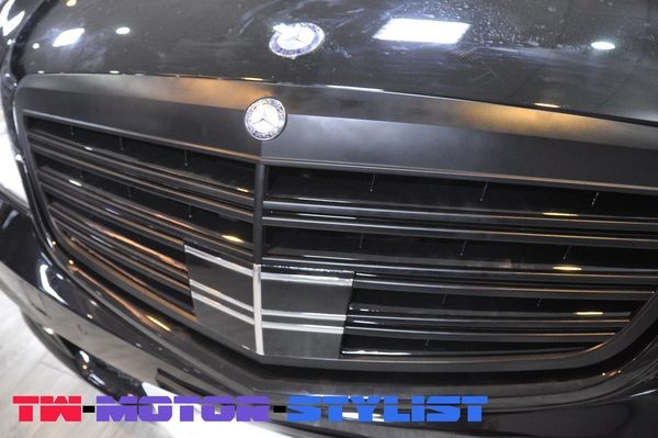 Решетки BENZ W221 MatteBlack доработали S65