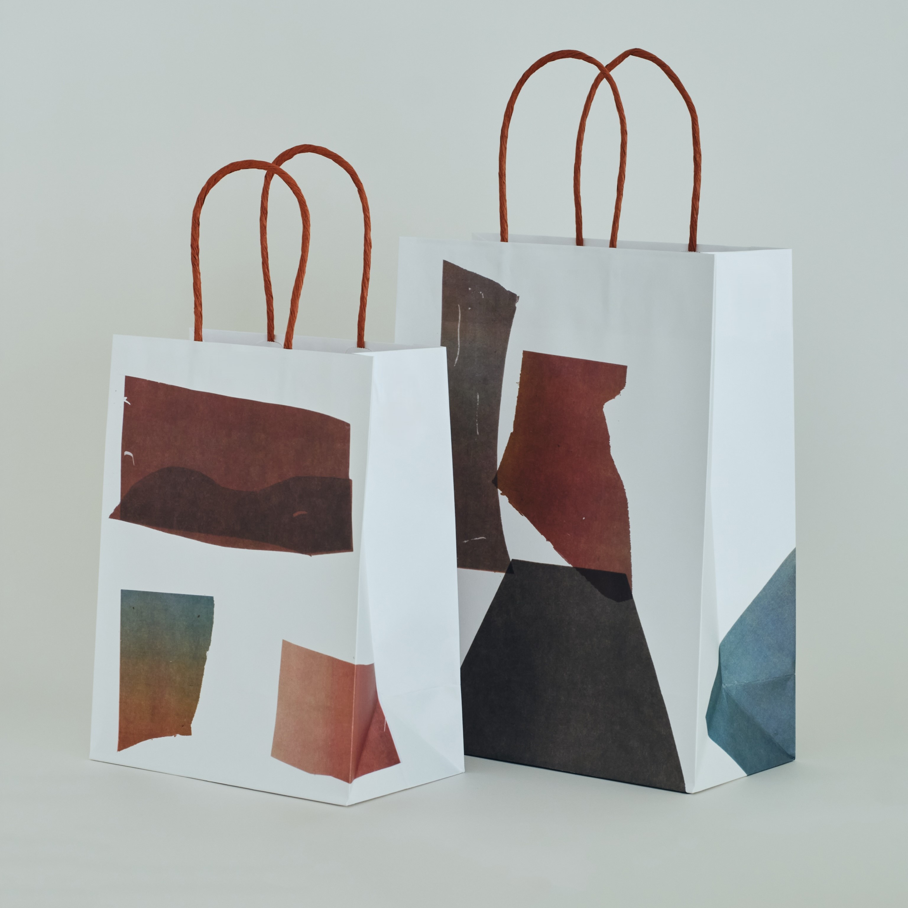 Abstract Art Printed Kraft Paper Shopping Bags with Twisted Handles