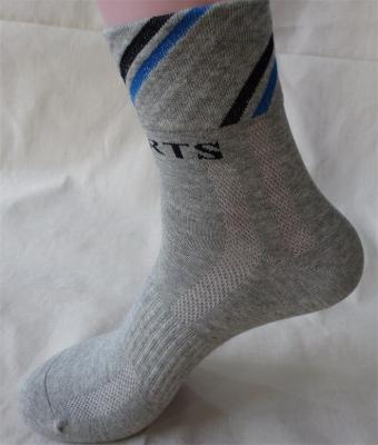 Mesh breathable customized logo design crew cotton OEM athletic socks for men