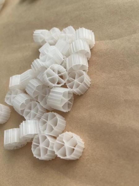 Solução ecológica Sistema de reactor de biofilme multimédia HDPE para aplicações verdes