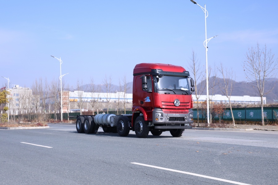 Dongfeng 8x4 Heavy-Duty Off-Road Truck Prototype Chassis