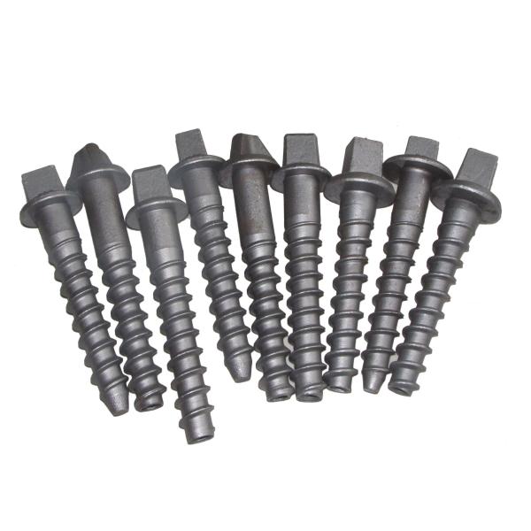 Железнодорожный слипер привинчивает шестиугольник в железной дороге, винте головки наговора следа