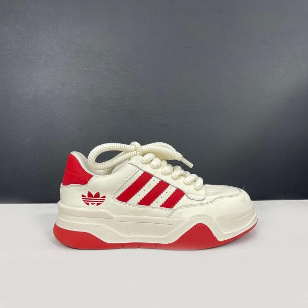 Breathable Classic Rubber Canvas Shoes Women Sneakers With Assorted Colors