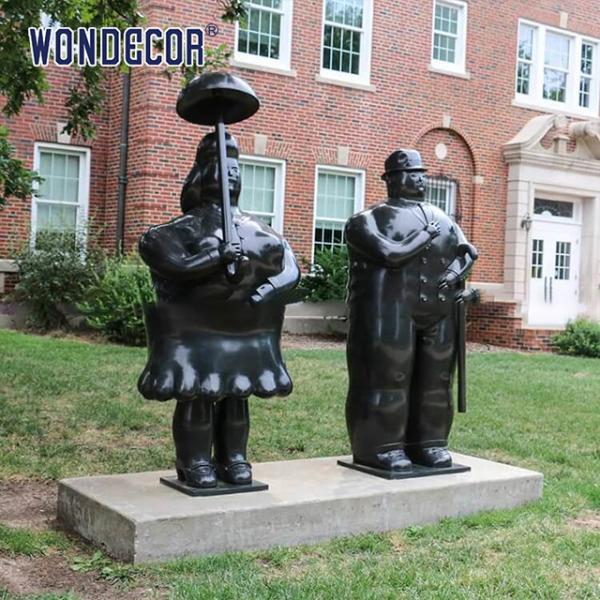Casting Metal Art Fat Bronze Couple Sculpture Outdoor