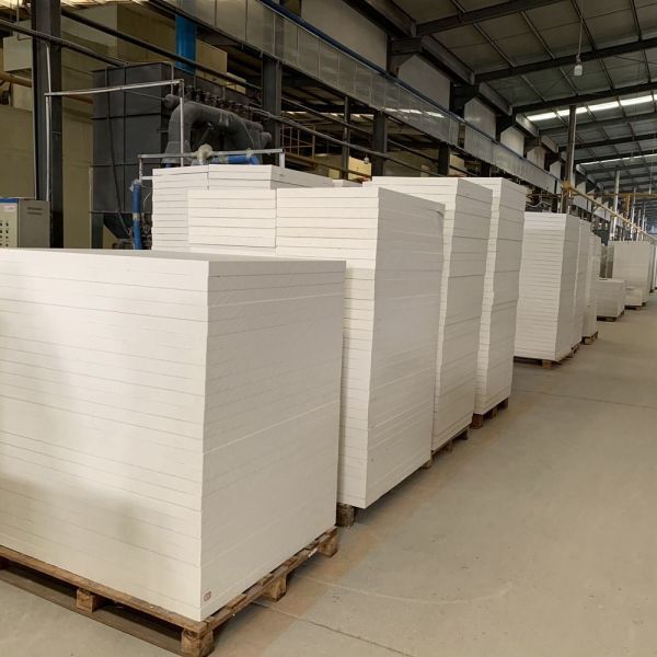 Thermal Insulation Ceramic Fiber Board Lightweight Refractory Insulation Material
