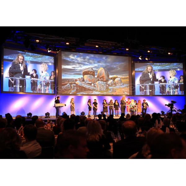 Крытый дисплей рекламы П2.5, цвет приведенный 1Р1Г1Б видео- экрана арендный полный