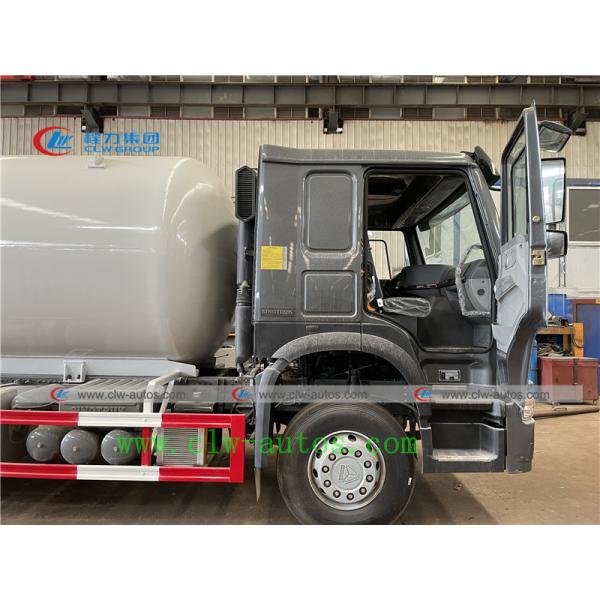 Sinotruk Howo 20m3 camion-citerne aspirateur de gaz de LPG de 10 tonnes avec le compteur de débit