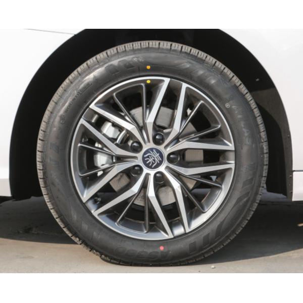 BYD Qin плюс автомобиль 2023 мест двери 5 версии DM-I 120km модельный 1.5L L4 4 чемпиона