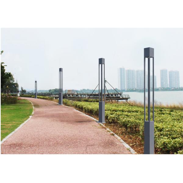 Spot LED Square Landscape Light Post IP65 Solar Garden Light for Park Street Lamp