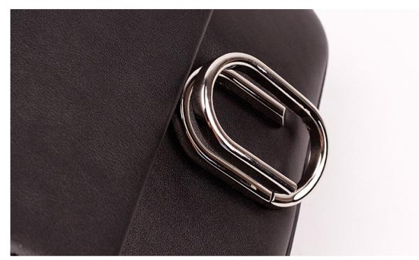 High-end European and American fashion buckle shoulder bag women's singles shoulder bag leather small square package