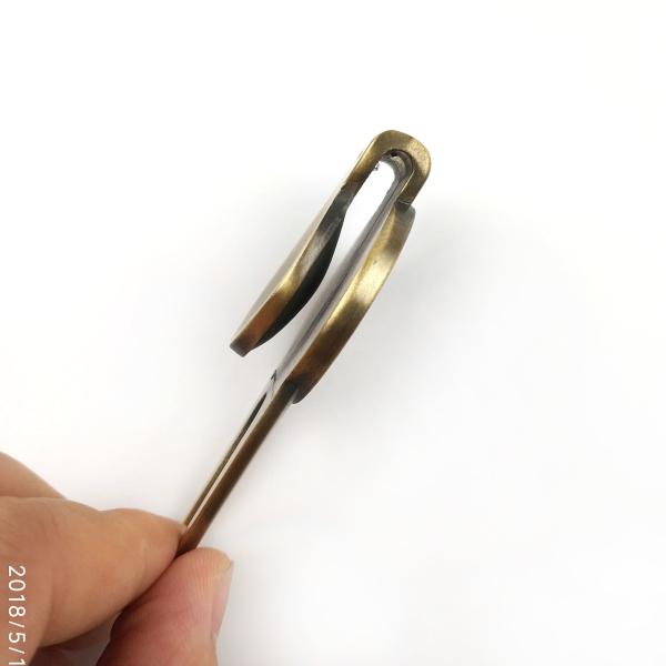Take Your Golf Game to the Next Level with Our Innovative Golf Divot Tool