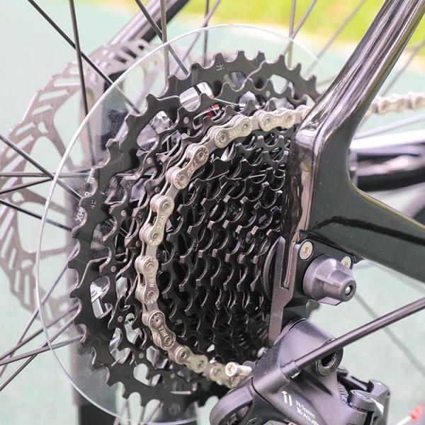 Vélo à vélo 29 pouces MTB Vélo de montagne Bicicleta Vélo avec matériau de fourchette en alliage d'aluminium