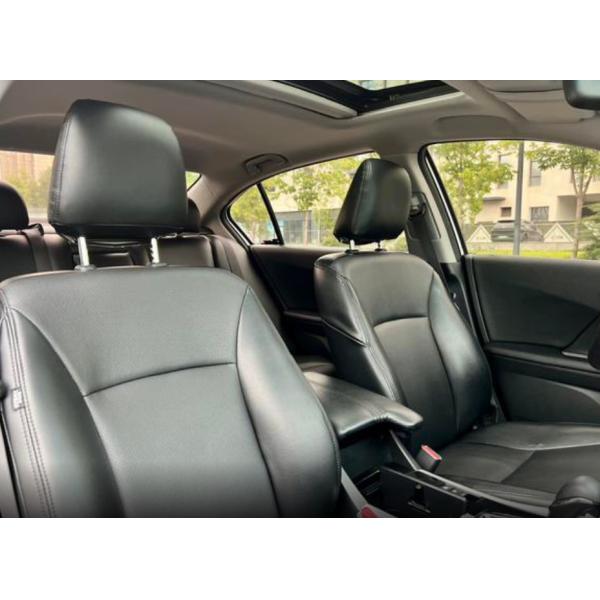 2023 2024 High Performance 5 Seater Luxury Sedan Used Honda Accord Petrol Car