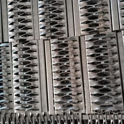 Passagem de aço do anti calibre de Diamond Plank Grating Aluminum 12 do deslizamento