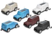 Altavoz Bluetooth en forma de coche clásico combina luces solares y funciones de radio para viajes en el exterior