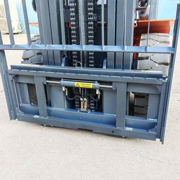 CPCD45 Diesel Counterbalance 4500kg 4.5 Ton Lift Truck Hydraulic Transmission