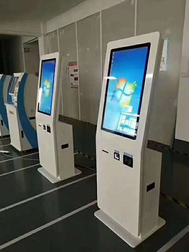 TFT 1920*1080 400cd/㎡ 43 Interactive Touch Screen Kiosk