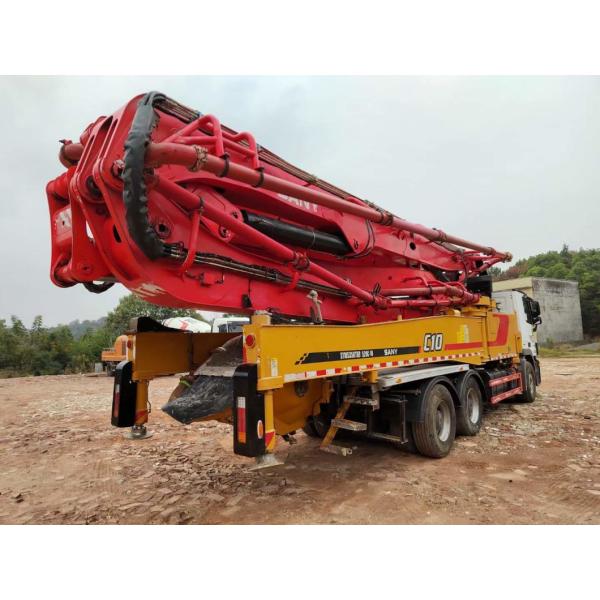 2019 Sy 52m Pompe à béton utilisée Pompe à béton en vert hauteur d'alimentation 1400mm